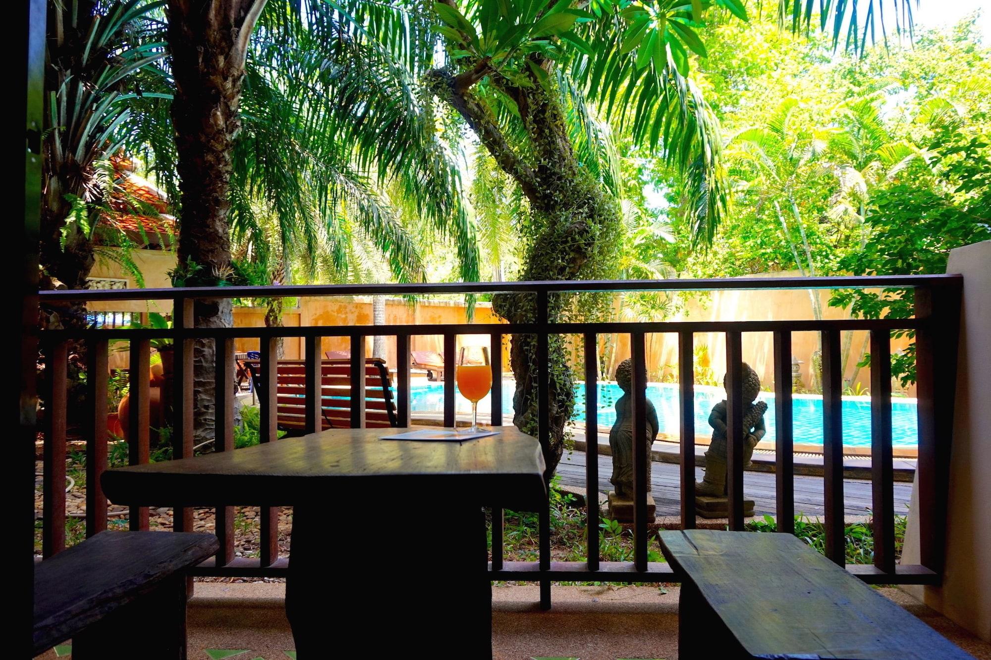 Thai Pura Resort Pattaya Exterior photo